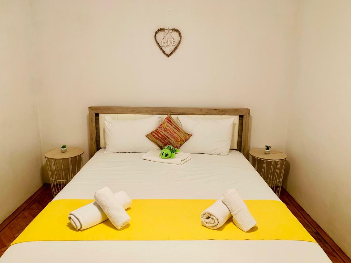 Ultracentral Apartment With All You Need: Wifi, Tv, Ac, Washer, Coffe Timisoara Exterior photo